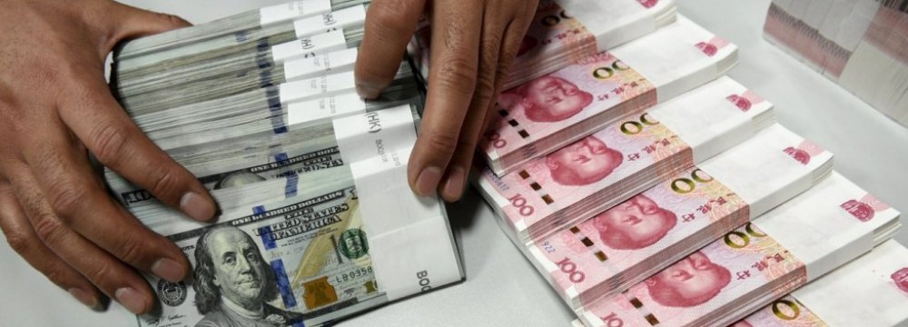 China Reserves Below $3 Trillion Won’t Threaten Credit Rating
