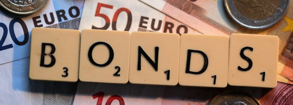 Greece Returns to Bond Market