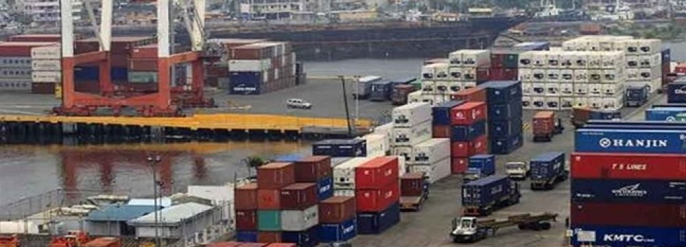India Exports Jump 30%, Trade Deficit at $13.8b