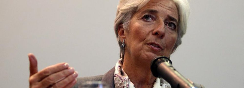Lagarde Calls on Germany to Invest More, Raise Wages