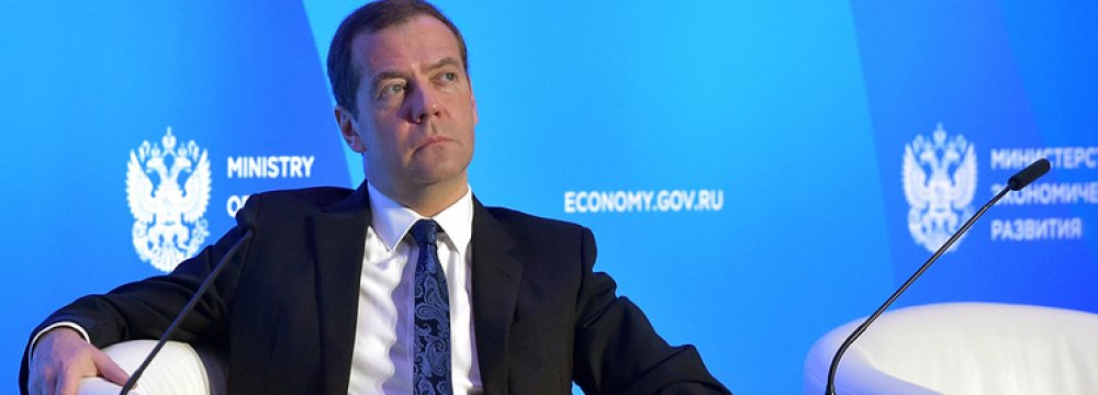 Medvedev Reiterates Backing for Private Sector