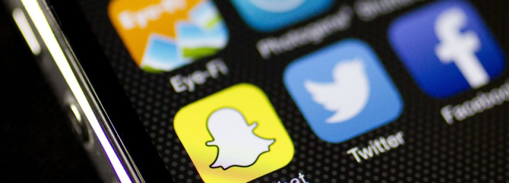 The ex-employee alleges that Snapchat has been faking its growth numbers in order to boost its value in an IPO.