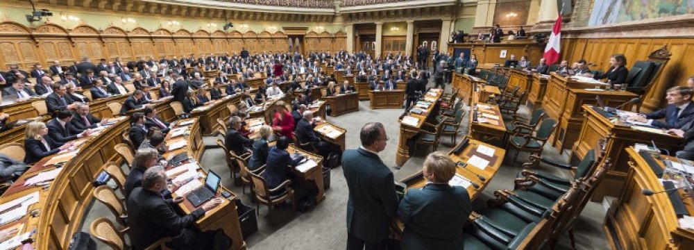 Swiss Politicians Vote Against Greater Wage Transparency