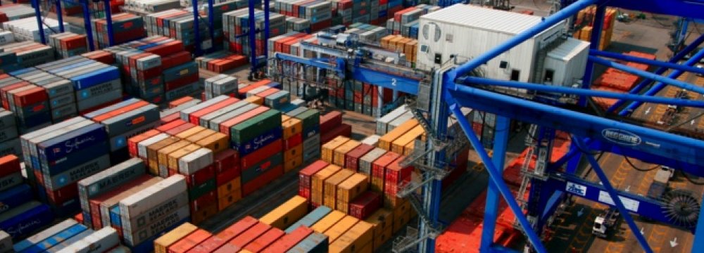Thai Exports Rise 