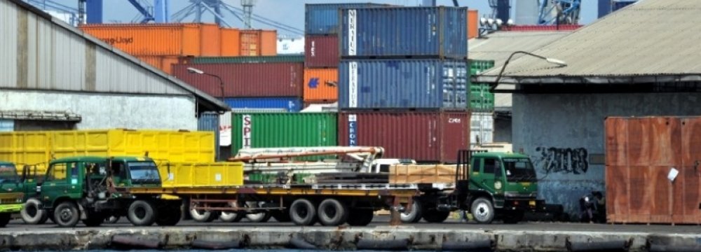 Thailand Raises 2017 GDP Growth Outlook to 3.8%