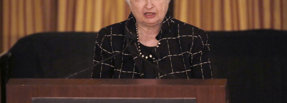 Yellen Points to March Rate Hike