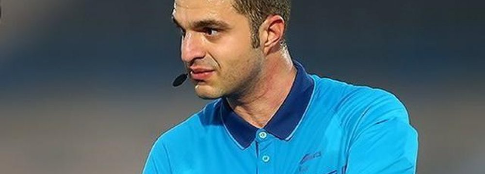 Four Referees From Iran  Will Officiate at AFC Cup