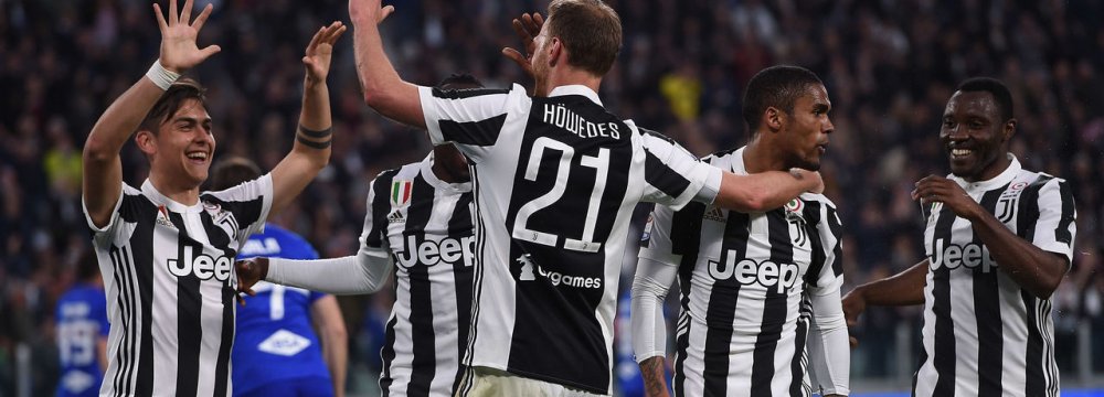 Juventus Close on Seventh Consecutive Title