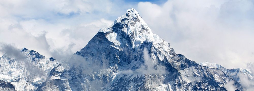  Mount Everest