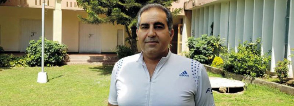 Pakistan’s Iranian Volleyball Coach Finds Talent   