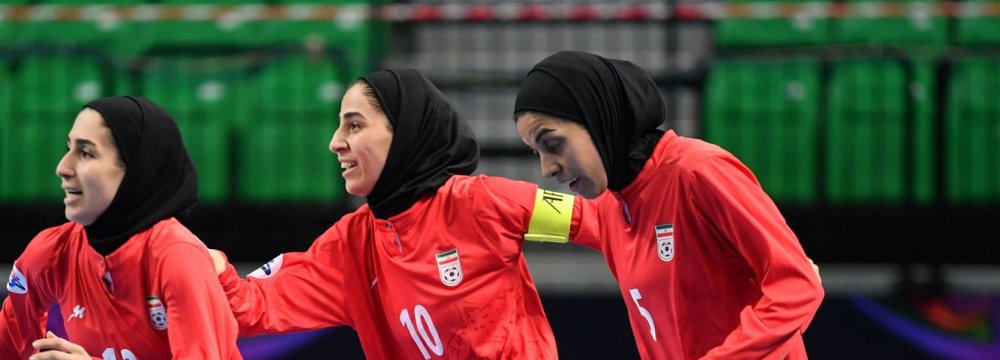 AFC Women’s Futsal Championship: Iran Beats China, Advances to Semis