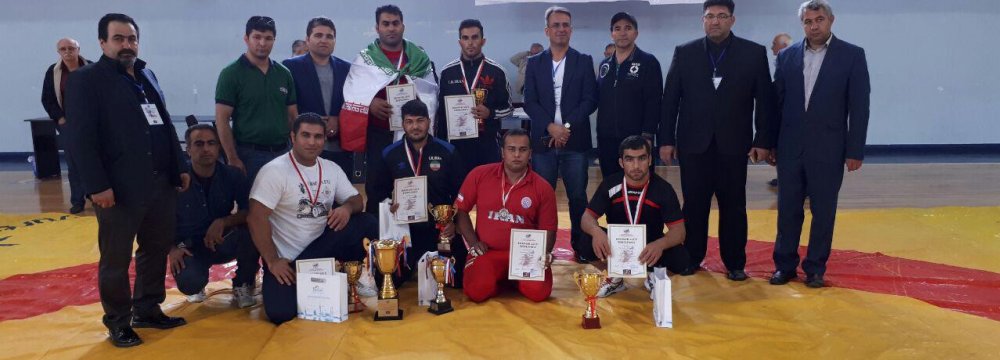 Iranian workers’ wrestling team