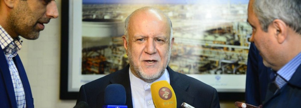 Zanganeh: Political Agendas Exploiting Oil Market