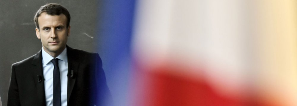 France Presidential Hopeful Renews Hacking Claims Against Russia