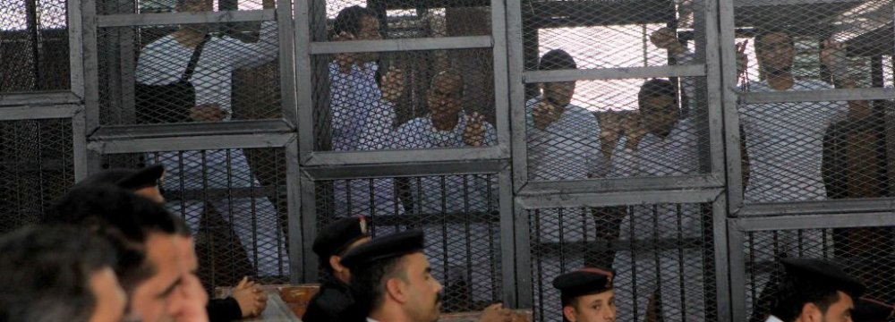 Egypt Court Sentences 75  to Death Over 2013 Sit-In
