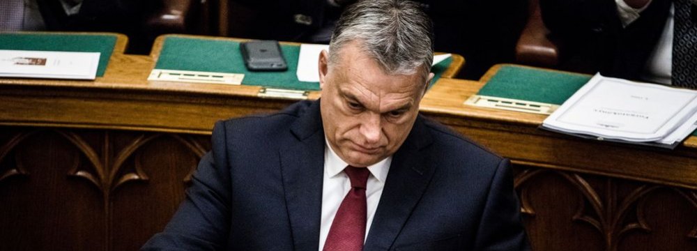 Hungary Plans Constitution Review