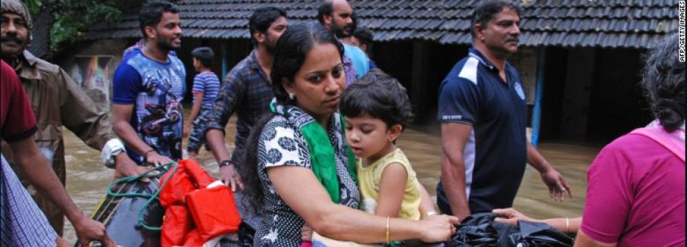  Over 160 Dead in Kerala Deluge