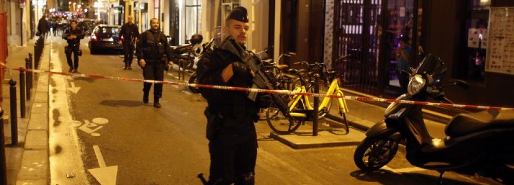 Knife-Wielding Paris Attacker Identified