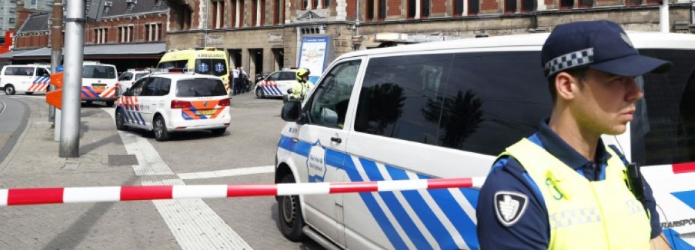 Double Stabbing At Amsterdam Station In Possible Terror Attack ...