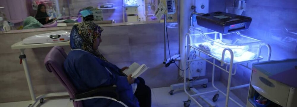 Iranian Tech Firm Produces Smart Hospital Beds