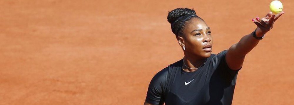 Serena Williams Wins in Grand Slam Return