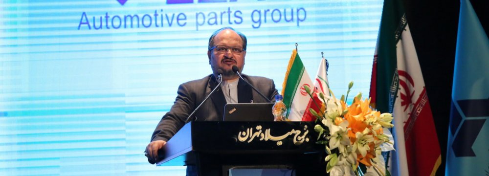French Carmakers Reiterate Appeal of Iranian Market