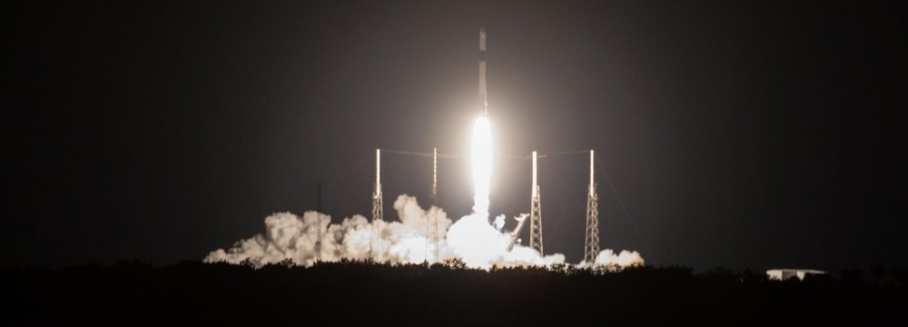 SpaceX Launches Cargo Toward Space Station