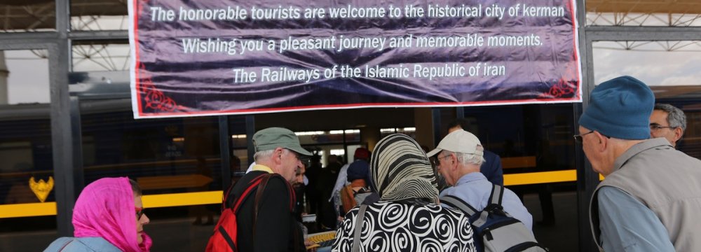 Iran&#039;s 2025 Tourism Target Elusive