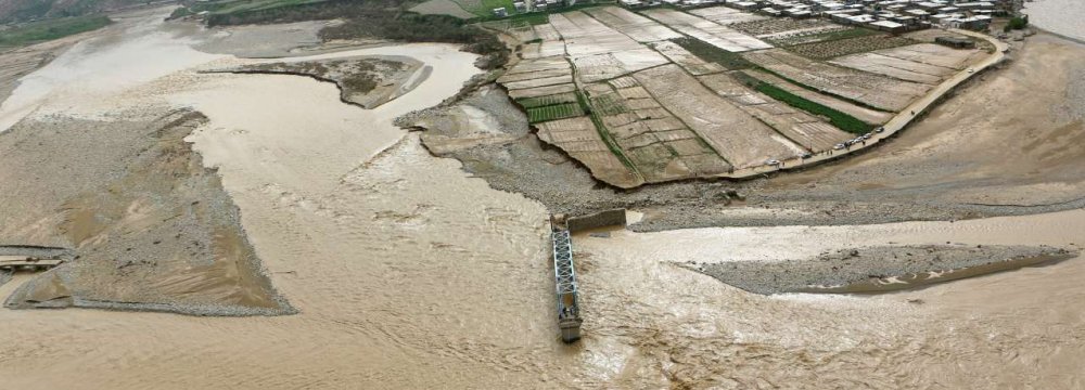 Iran Floods Cause Half a Billion Dollar Damage to Agriculture, Roads