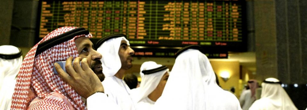 Dubai Stocks Lead Mideast Declines as Oil Slumps