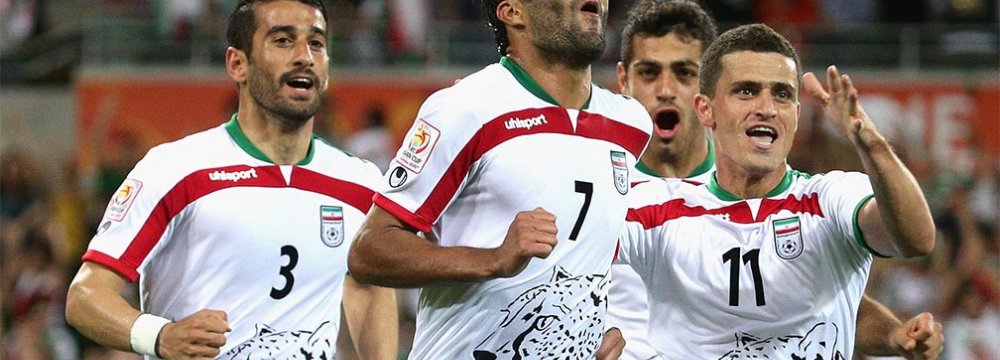 Iran Beats Bahrain 2-0 in Melbourne