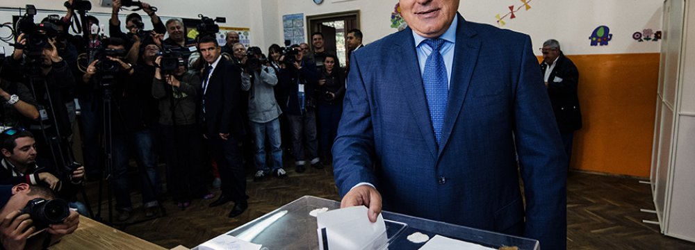 Bulgaria Facing Fragile Gov’t After Poll