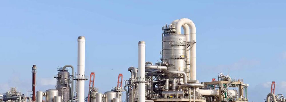 SOCAR Suspends Carbamide Project 