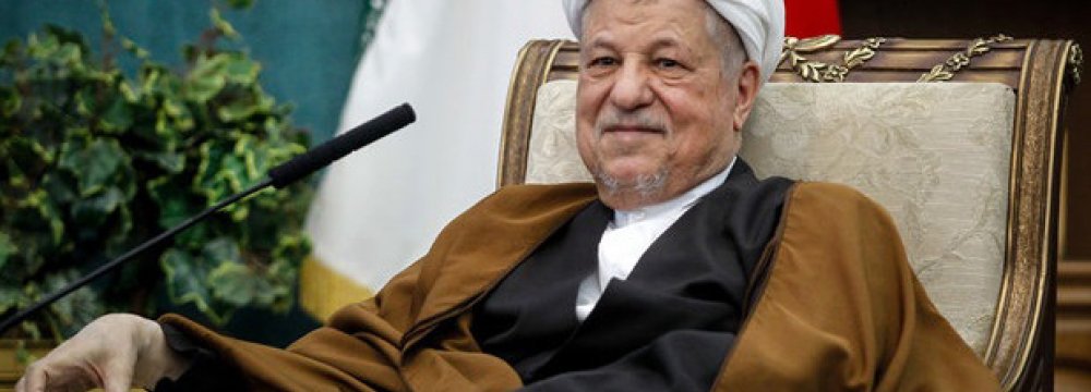 Rafsanjani Supports Closer Int’l Economic Ties 