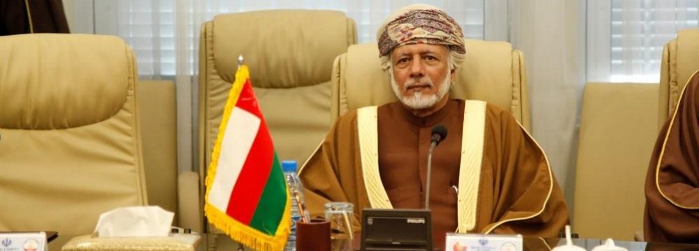 Deputy FM Meets Top Omani Diplomat  