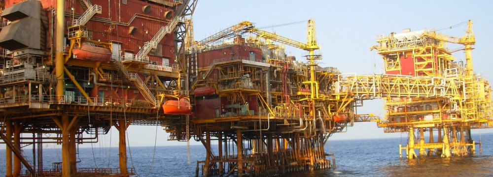 India’s Top Crude Producer Buying Natural Gas Block