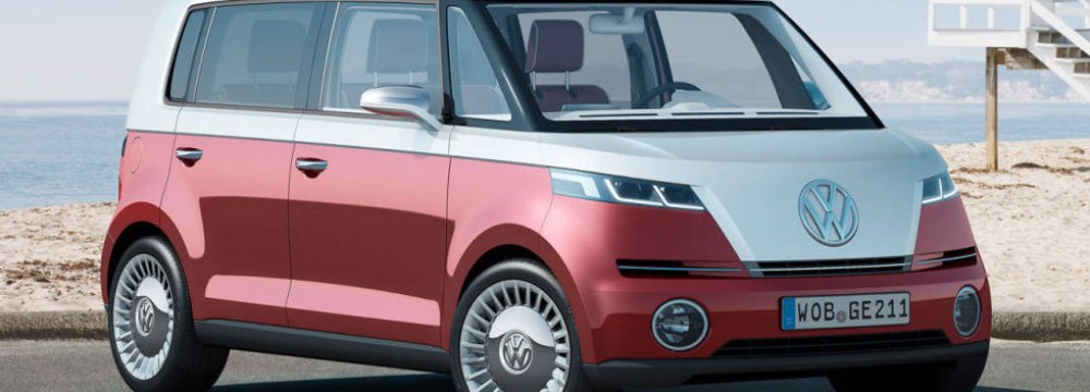 VW to Unveil Self-Driving Minibus