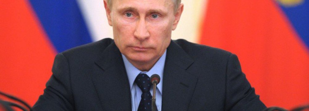Putin Says Russia Cannot Grow in Isolation 