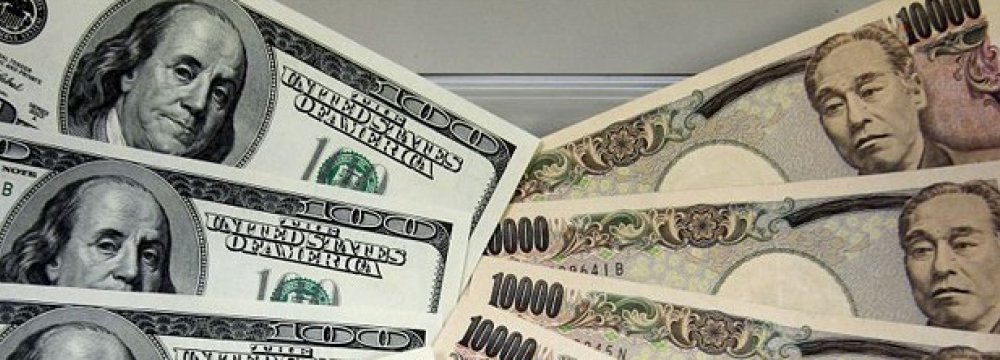 USD Hits 10-Month High Vs Yen