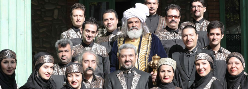 Kavian music ensemble with raconteur Amir Sadeqi (center)