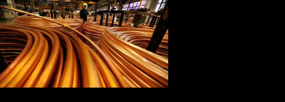 6-Month Copper Cathode Output Up 1.7%