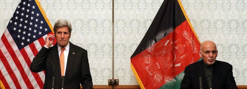 US Struggling to Ease Crisis Over Afghanistan Unity Pact