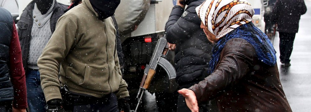4 Dead in Clashes in Turkey’s Diyarbakir