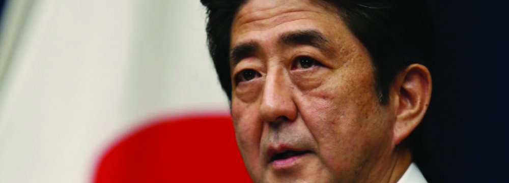 Japan’s Abe Looks to Visit Iran