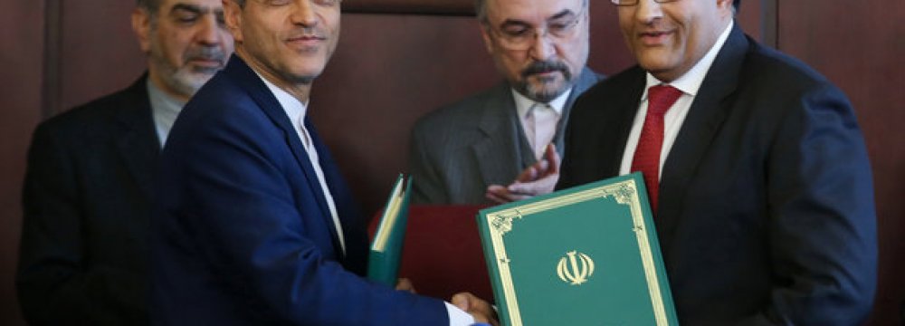 Singapore Galvanized Into Action by Iran Opportunities