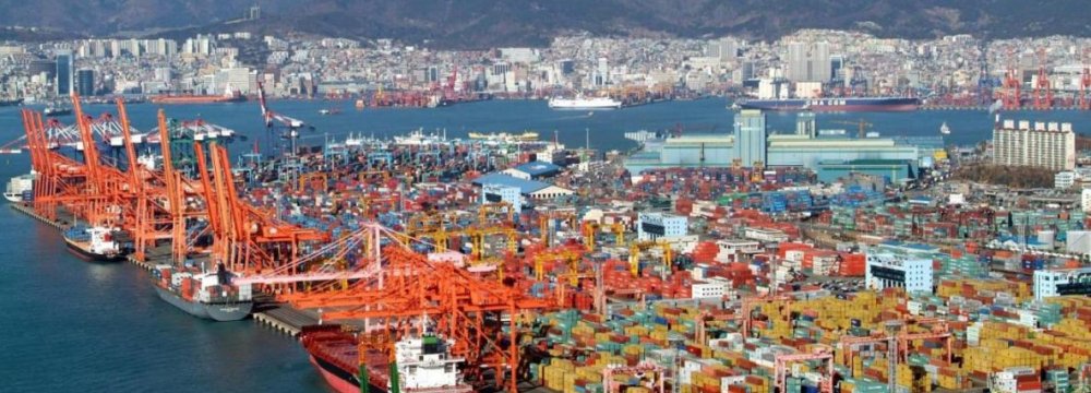 Tehran, Seoul to Revive Trade, Shipping Ties