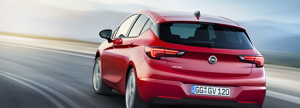 Opel Astra Named  Car of 2016