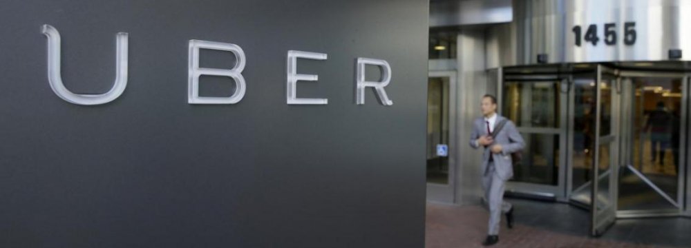 Uber Gives 12m Users Data to US Gov&#039;t 