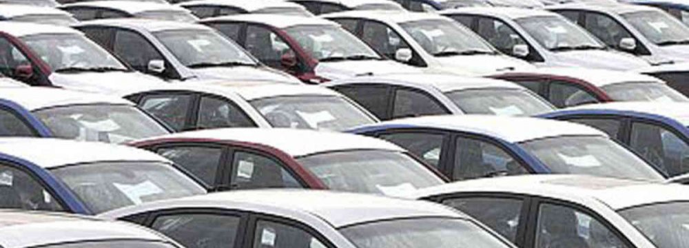 Russian Car Sales Decline 10%