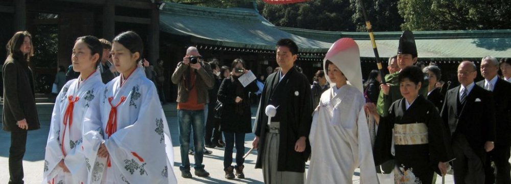 Japan Revises Remarriage Law